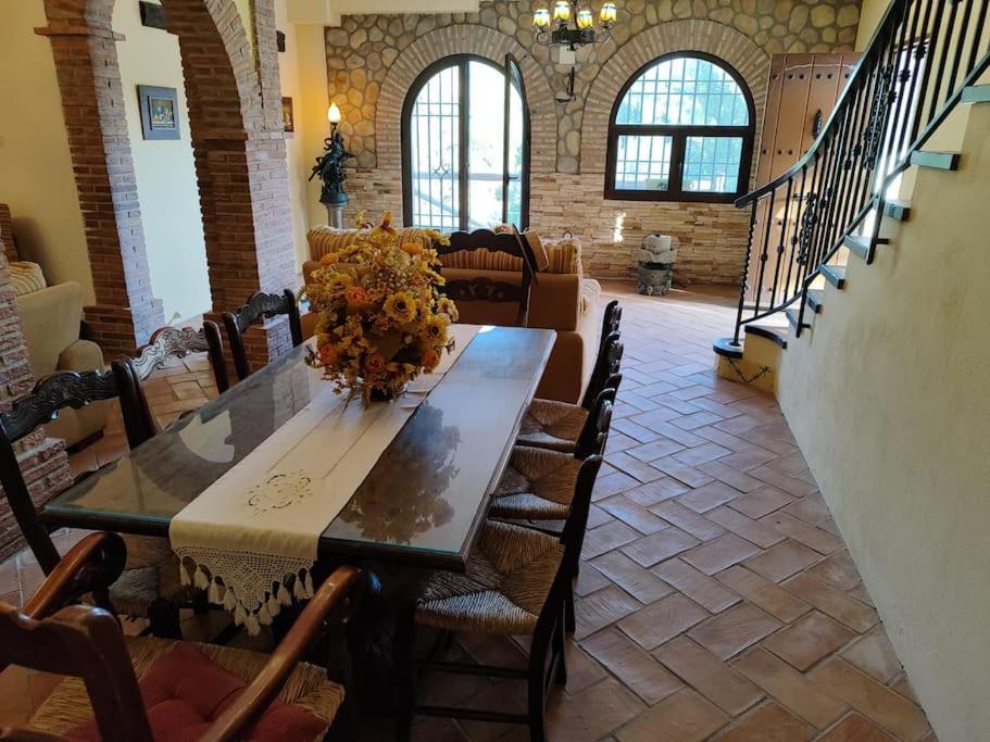 Villa El Membrillar Priego De Cordoba Luaran gambar
